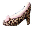 Manalo Barknik Shoe Toy (Pink Trim)